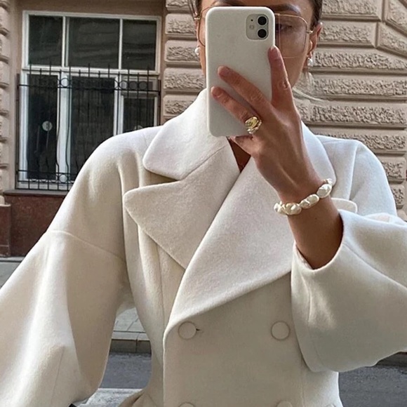 Coat white runway fashion button V-neck long puff lantern sleeve womens - Picture 4 of 9